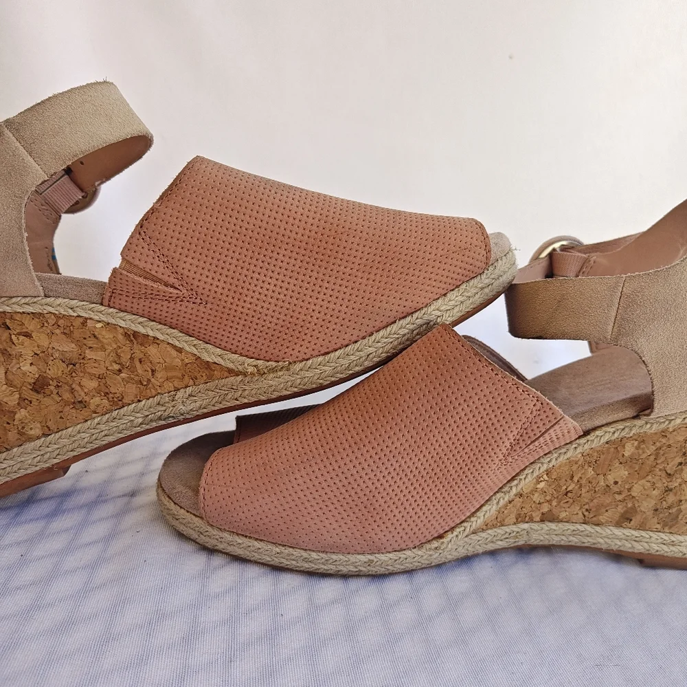 TOMS Tropez Wedge Sandal Nubuck‎ Leather Open Toe Cork 10 Tan Peach Beige